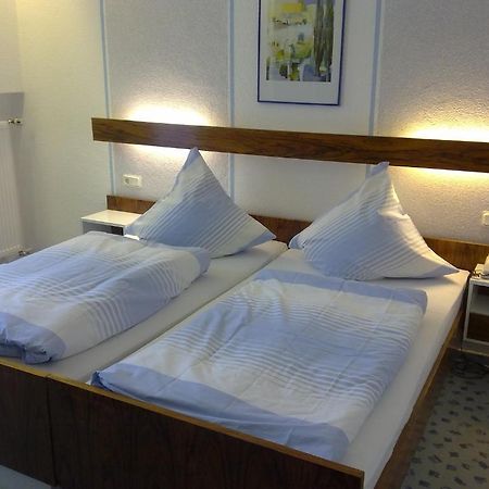 Hotel Diana Garni Bad Bertrich Zimmer foto