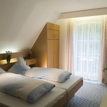 Hotel Diana Garni Bad Bertrich Zimmer foto
