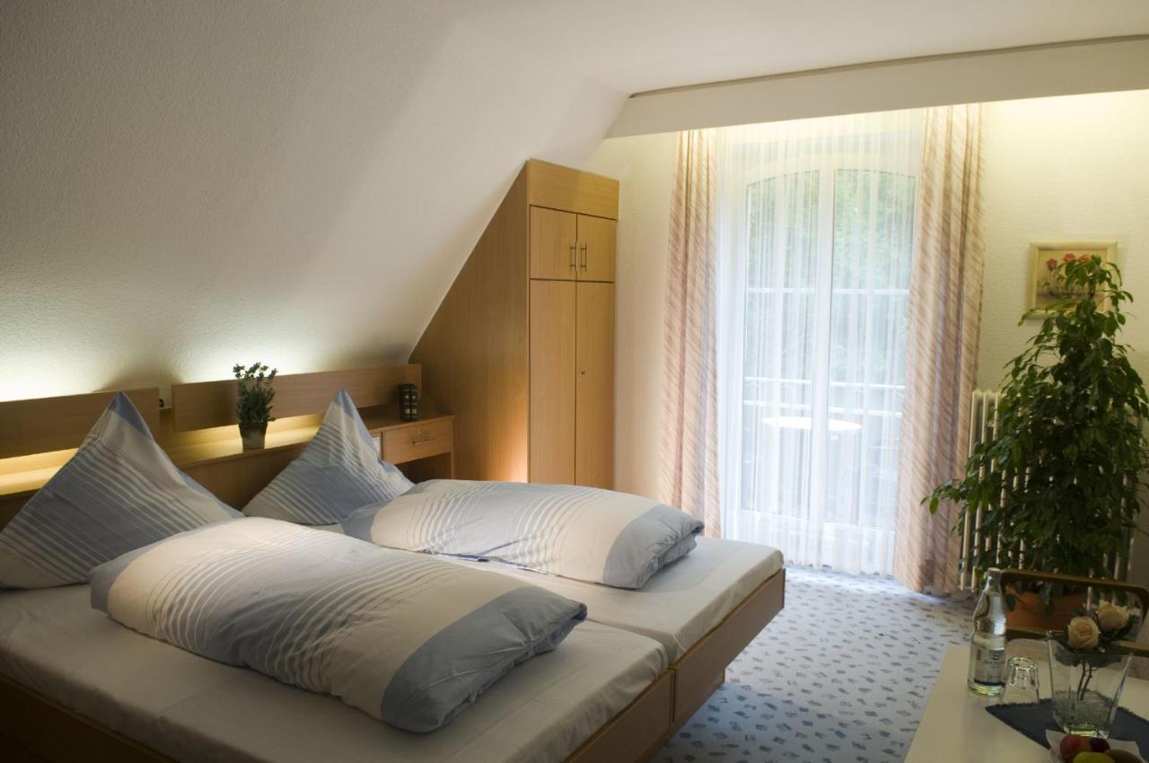 Hotel Diana Garni Bad Bertrich Zimmer foto